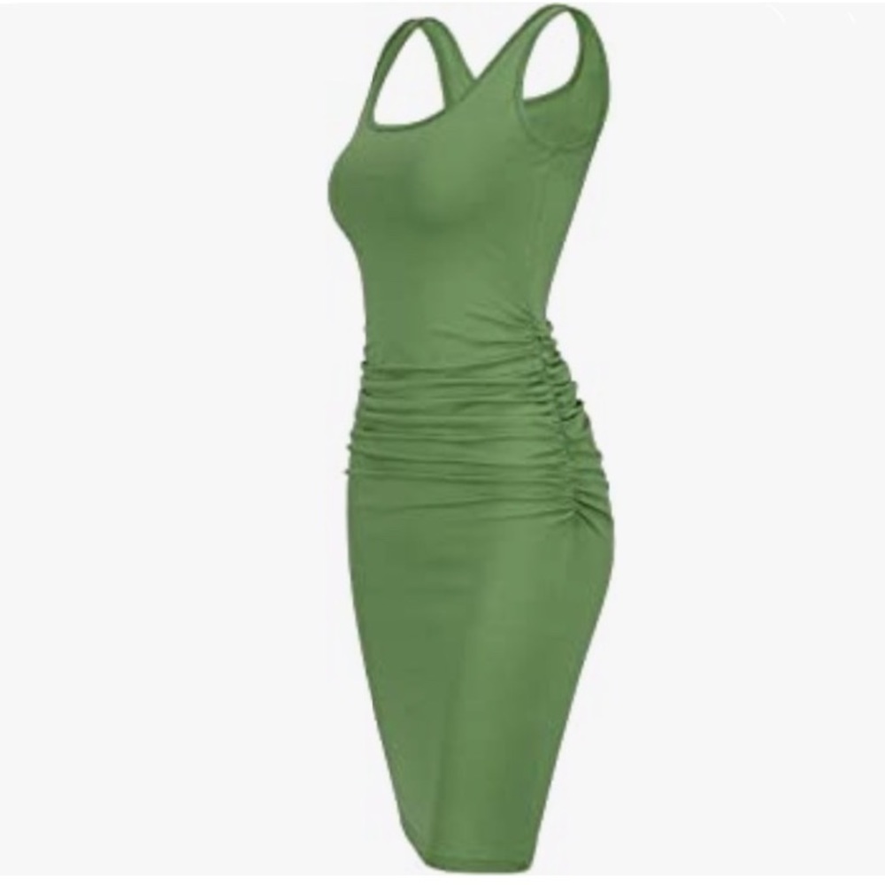 Missufe Green Sleeveless Ruched Bodycon Midi Dress Size M Stretch